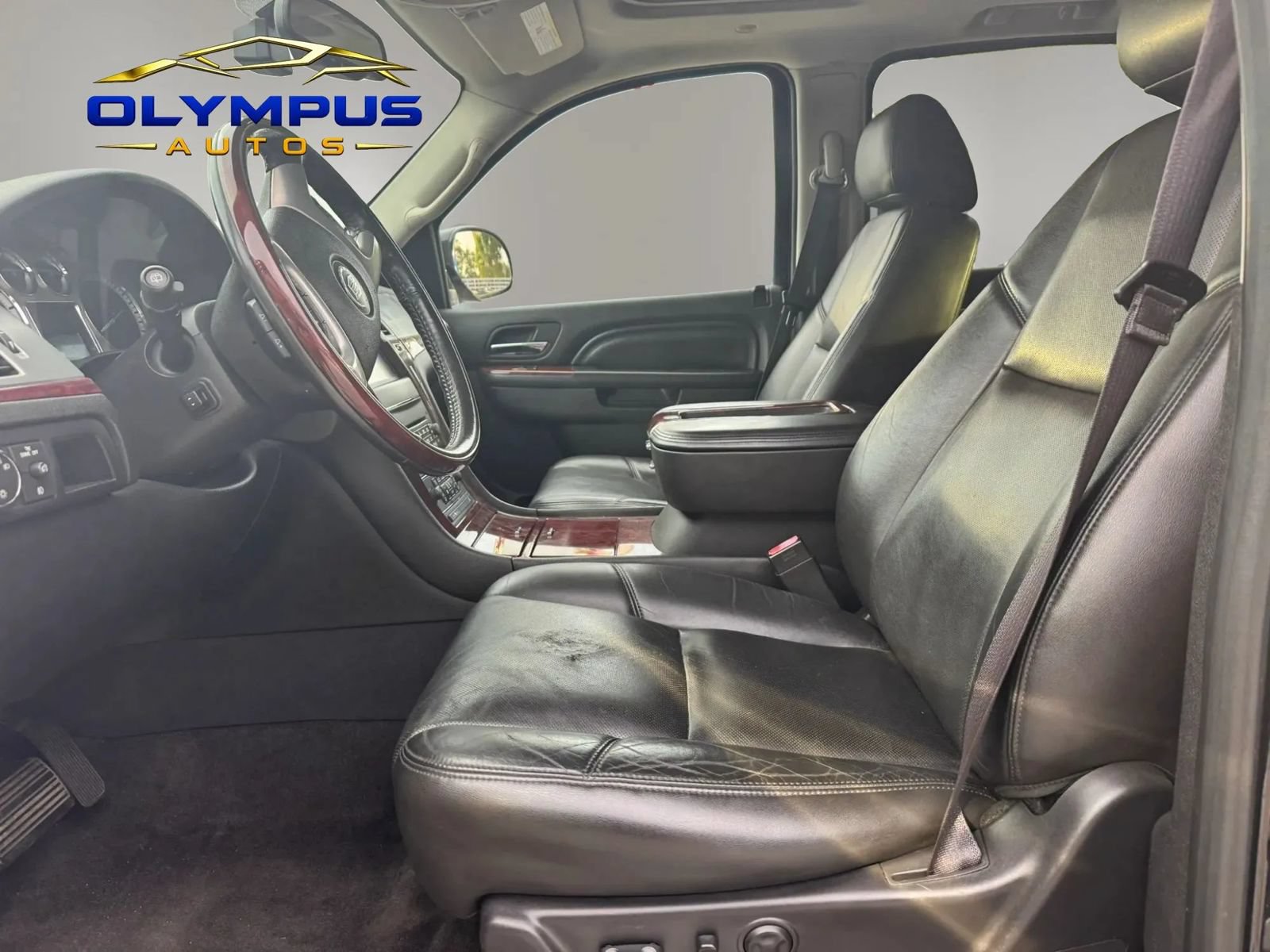 Used 2013 Cadillac Escalade ESV Premium AWD/4WD image 10