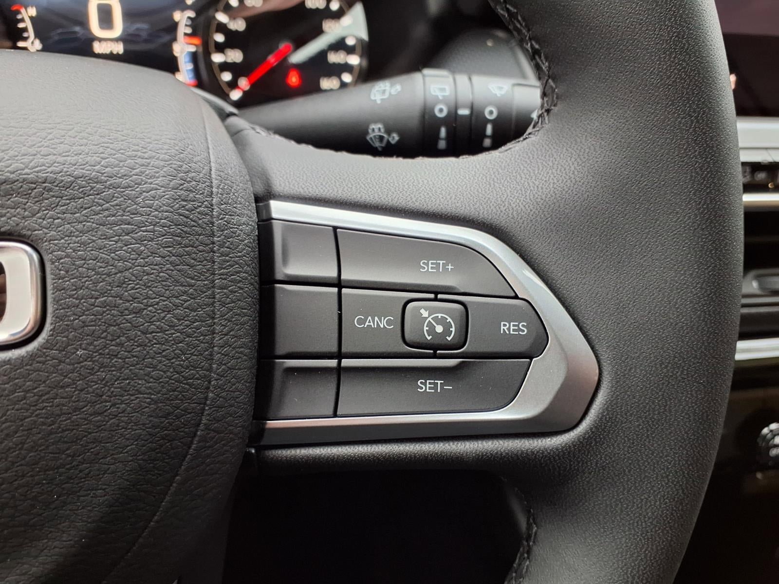 New 2026 Jeep Compass Latitude image 12