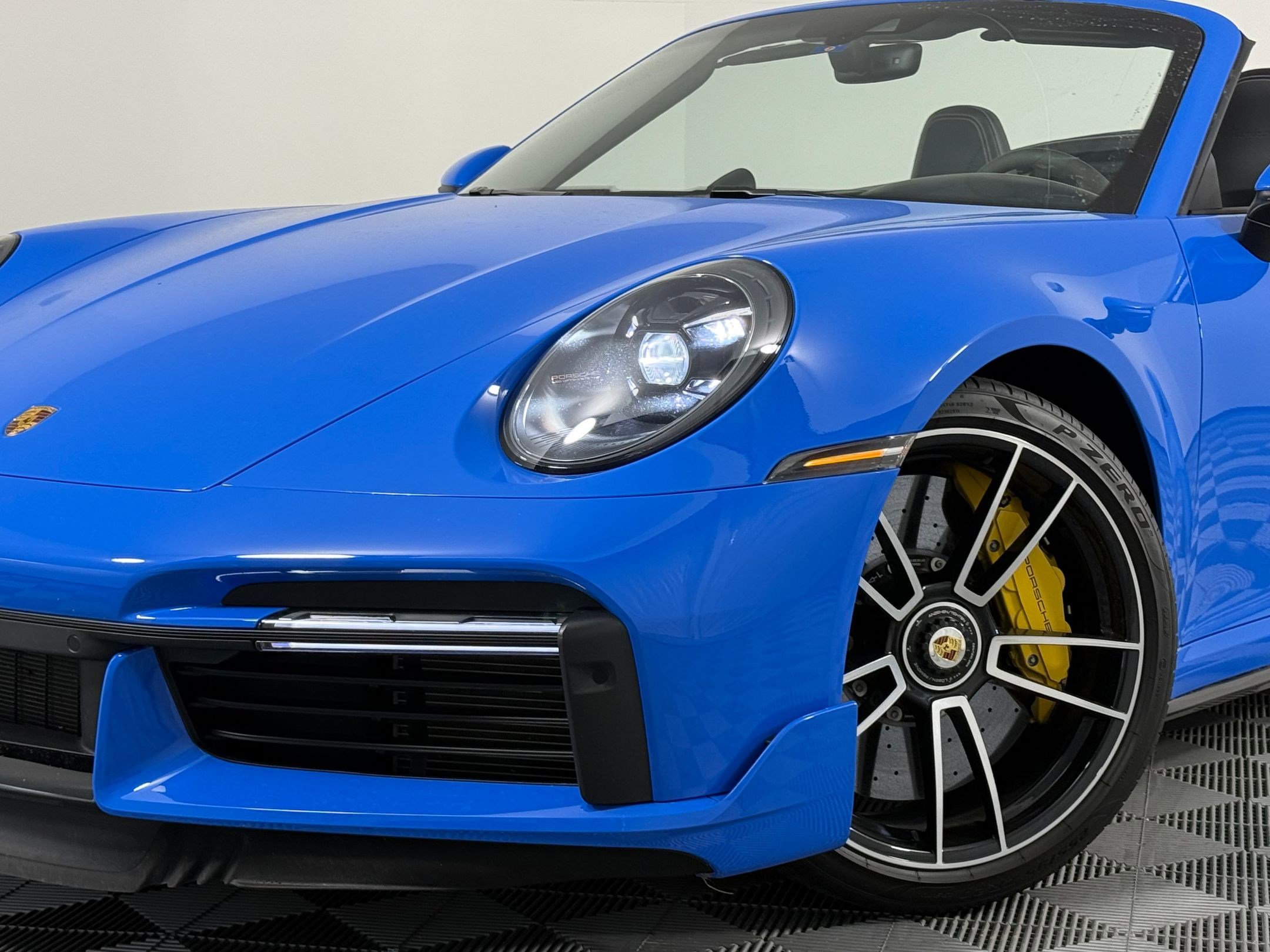 Certified 2022 Porsche 911 Turbo image 11