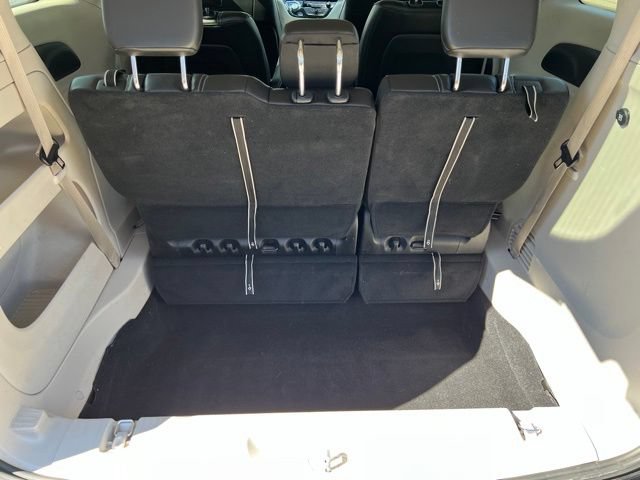 Certified 2023 Chrysler Pacifica Touring-L FWD image 11