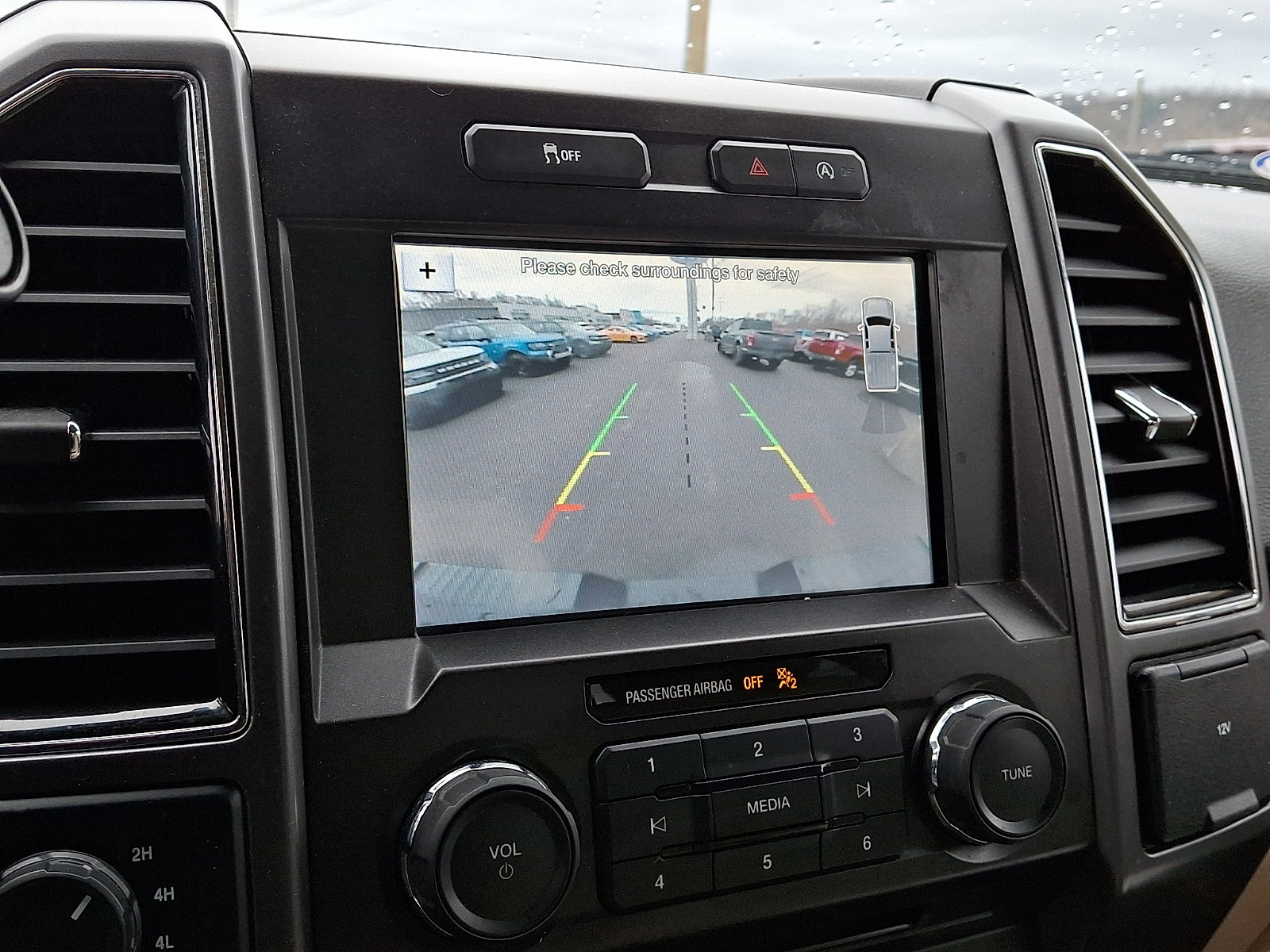 Used 2018 Ford F150 XLT w/ Equipment Group 302A Luxury image 24