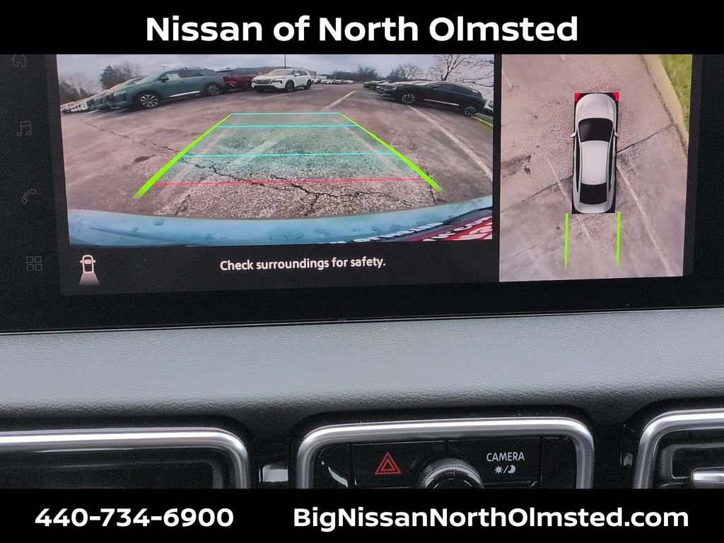 New 2026 Nissan Sentra SR w/ SR Premium Package FWD image 16