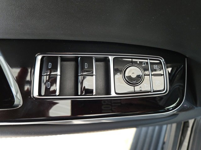 Used 2025 Cadillac Escalade Sport Platinum AWD/4WD image 63
