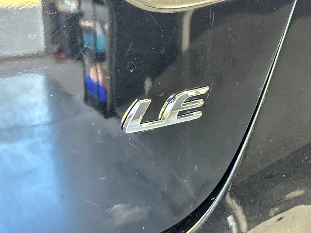 Used 2024 Toyota Corolla LE FWD image 23
