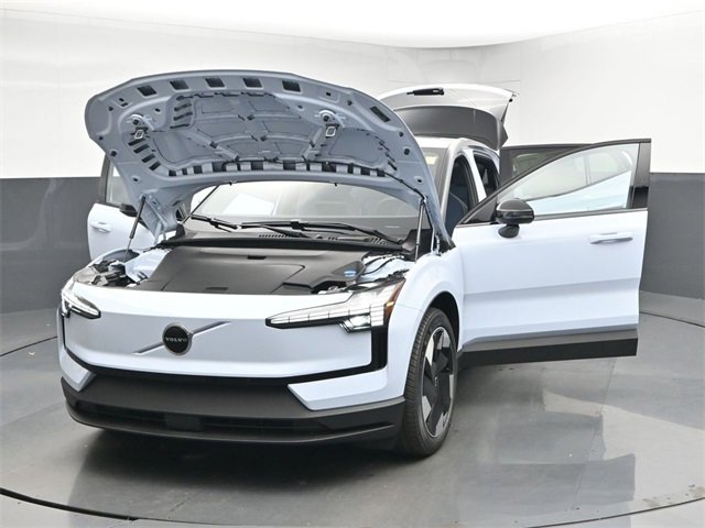 New 2026 Volvo EX30 Plus image 48