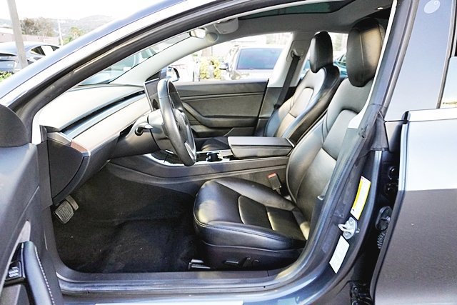 Used 2019 Tesla Model 3 Mid Range RWD image 20