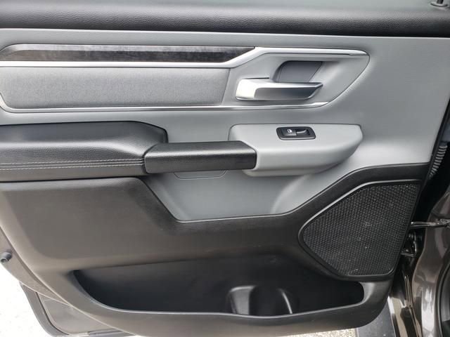 Used 2019 RAM 1500 Big Horn AWD/4WD image 13