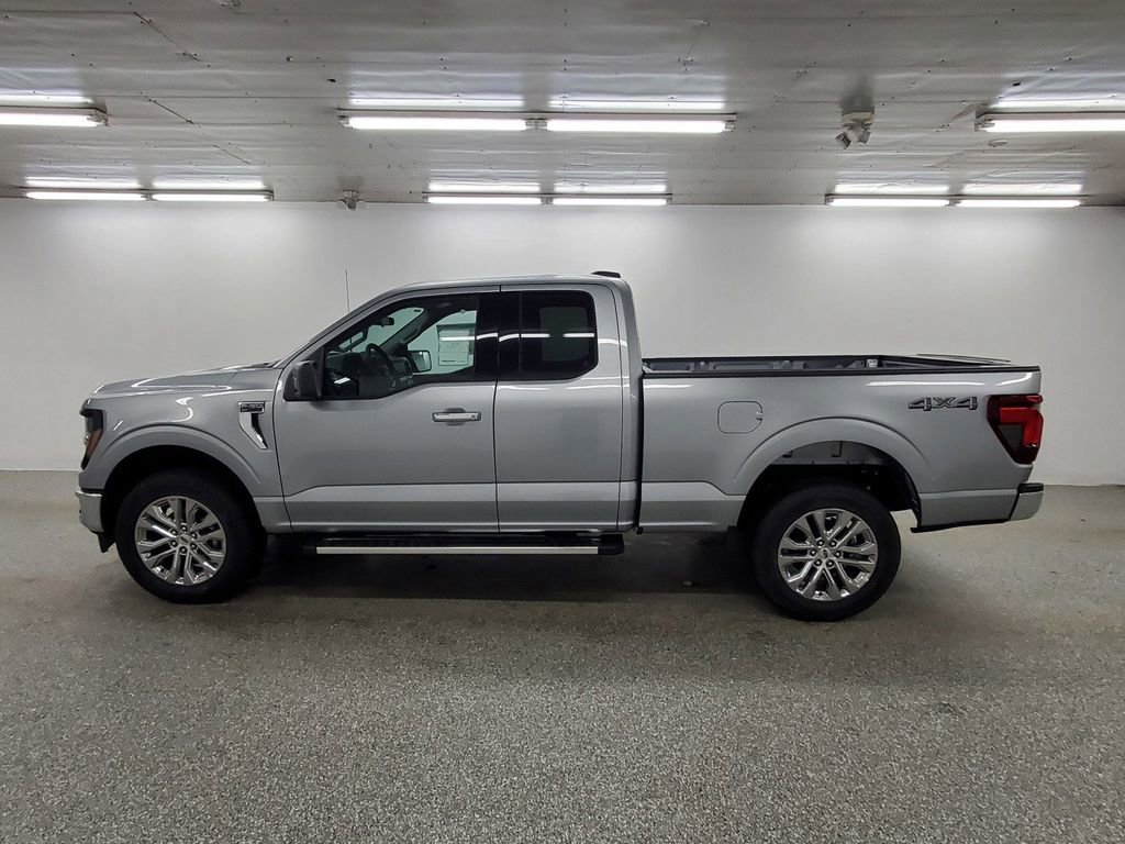 New 2026 Ford F150 XLT w/ XLT Chrome Appearance Package AWD/4WD image 9