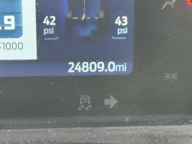 Used 2023 Ford Bronco Black Diamond image 16