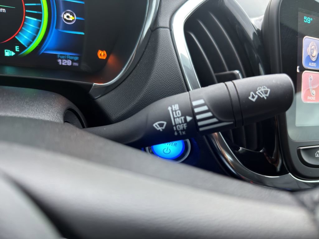 Used 2018 Chevrolet Volt Premier w/ Driver Confidence Package image 29