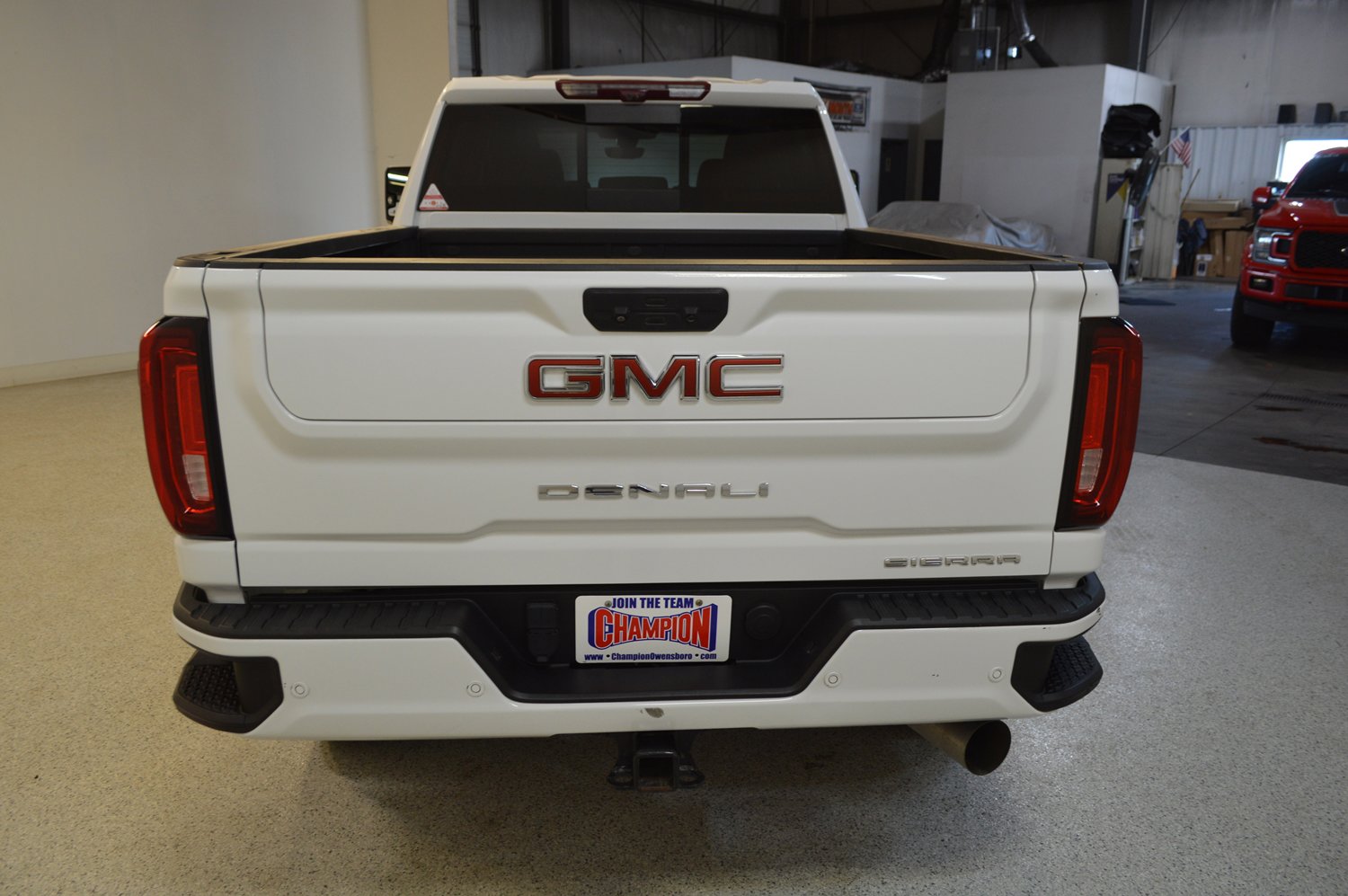 Used 2023 GMC Sierra 2500 Denali w/ Denali Ultimate Package image 4