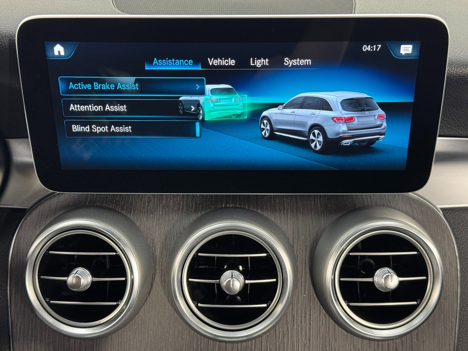 Used 2020 Mercedes-Benz GLC 300 image 27