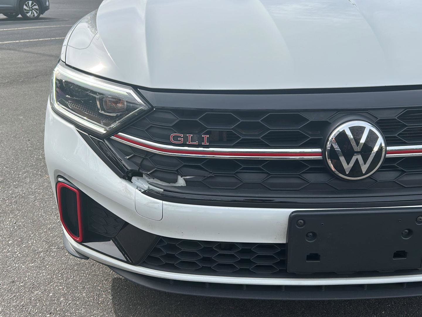 Used 2023 Volkswagen Jetta GLI Autobahn image 11