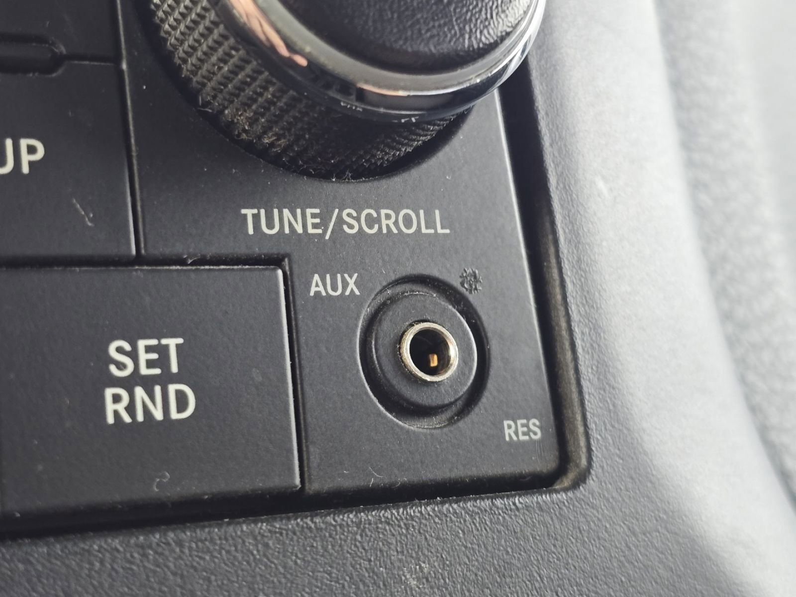 Used 2013 Jeep Wrangler Unlimited Sport w/ Connectivity Group image 21