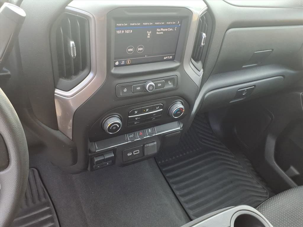 Used 2023 Chevrolet Silverado 2500 Custom w/ Custom Convenience Package image 31