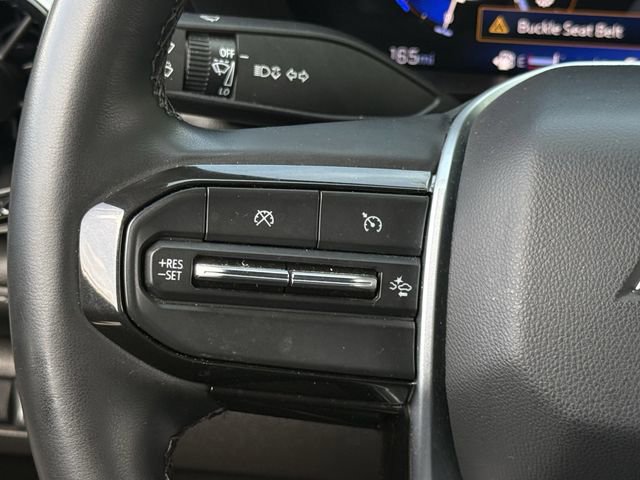 Used 2024 Chevrolet Colorado LT w/ LT Convenience Package II RWD image 16