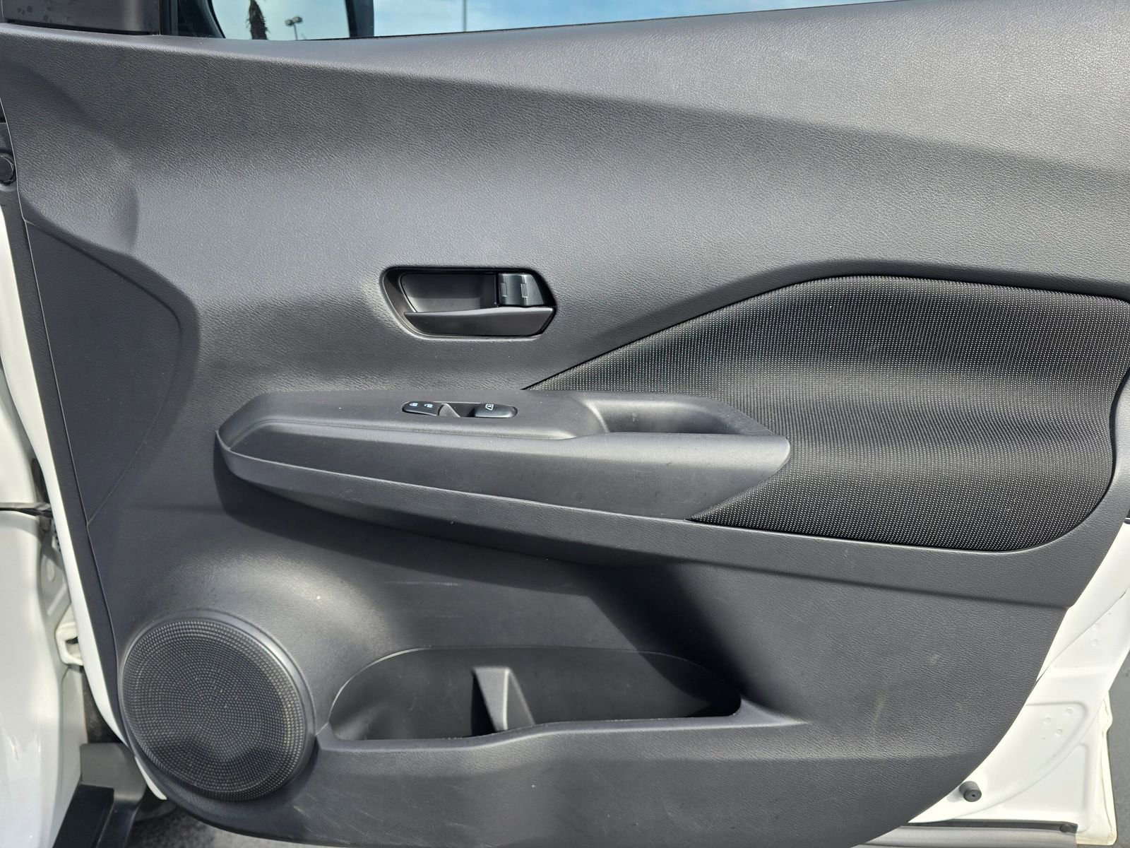 Used 2022 Nissan Kicks S FWD image 36