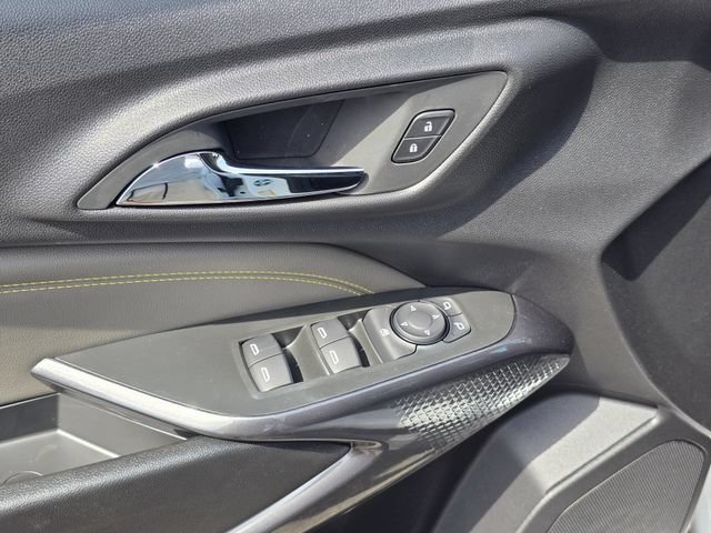 New 2026 Chevrolet Trax ACTIV FWD image 22