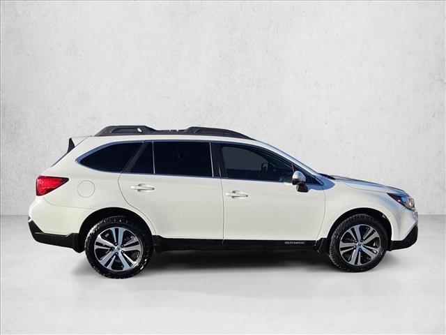 Used 2018 Subaru Outback 2.5i Limited image 4