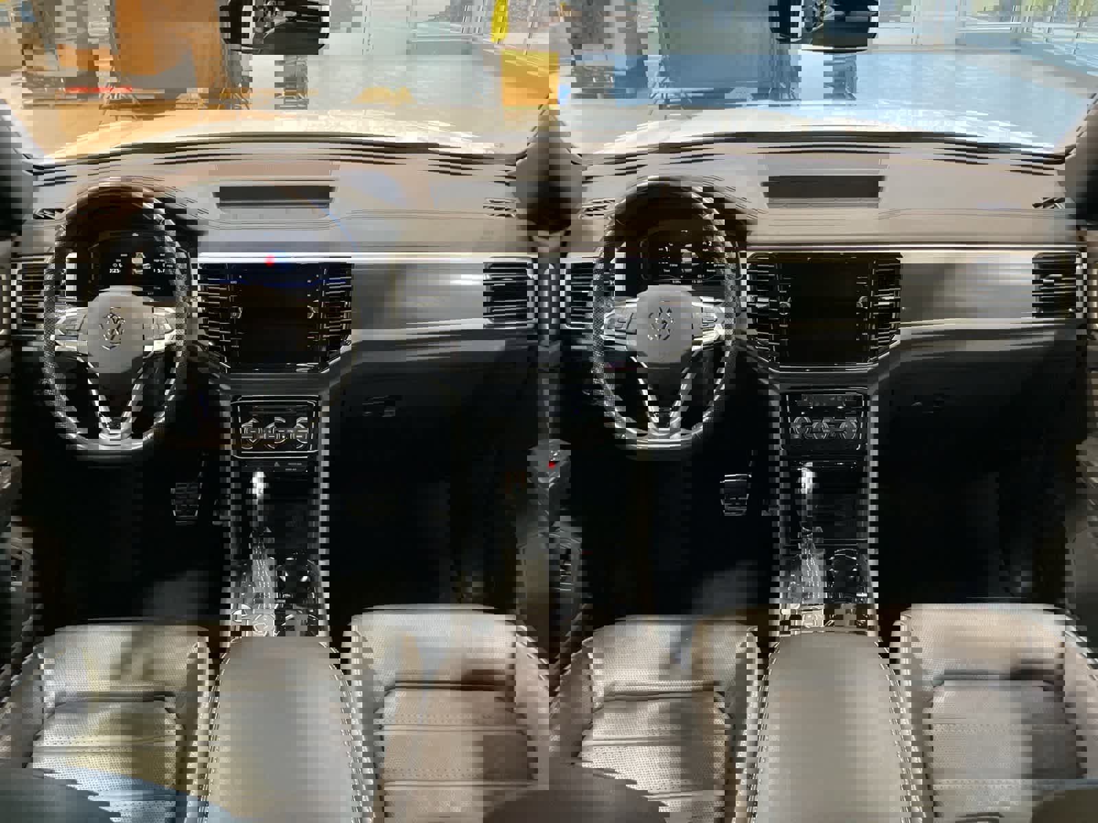 Used 2023 Volkswagen Atlas Cross Sport SEL Premium R-Line image 28