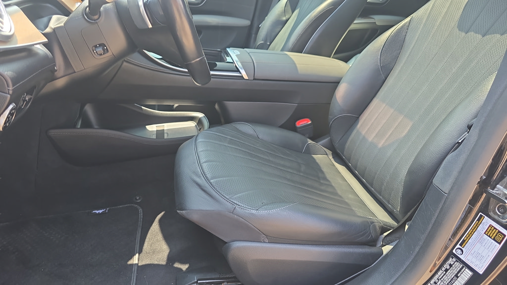 Used 2022 Mercedes-Benz EQS 450+ Sedan image 14