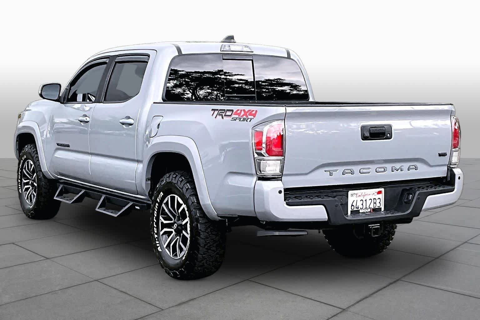 Certified 2021 Toyota Tacoma TRD Sport w/ Technology Package AWD/4WD image 11