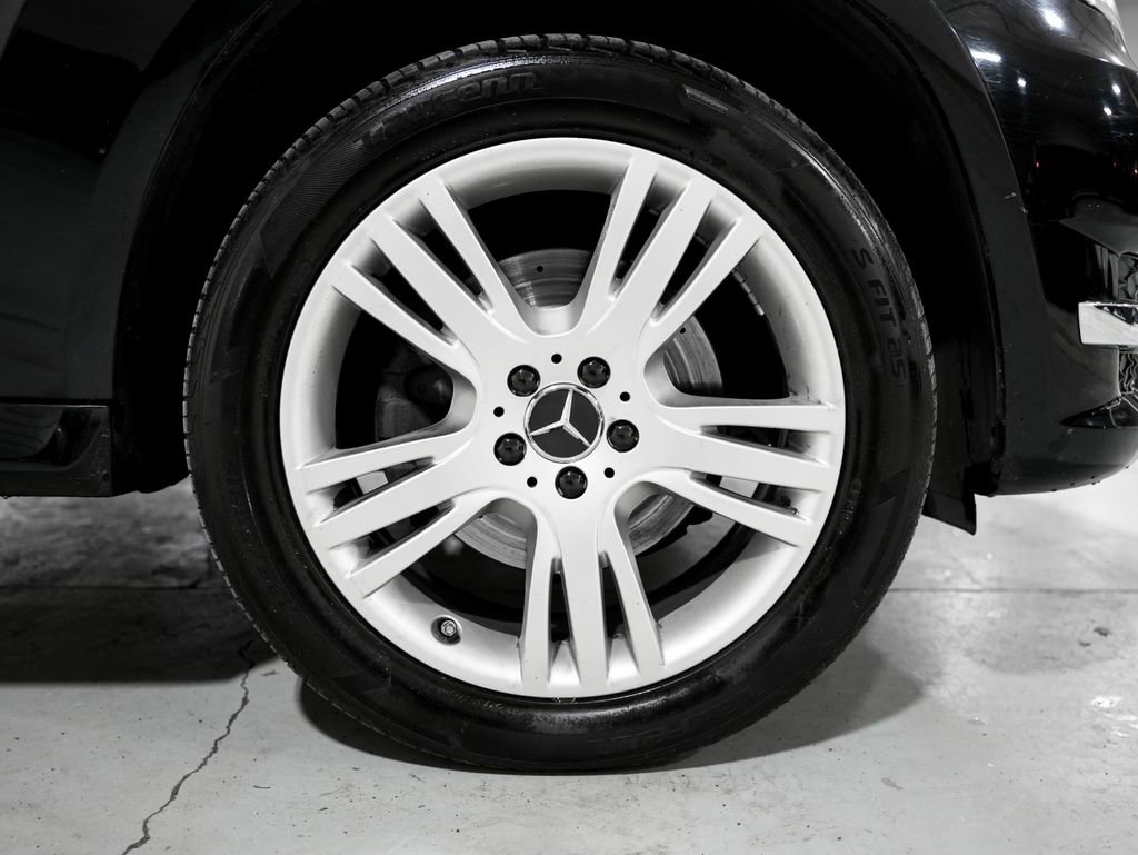 Used 2013 Mercedes-Benz GLK 350 4MATIC image 39