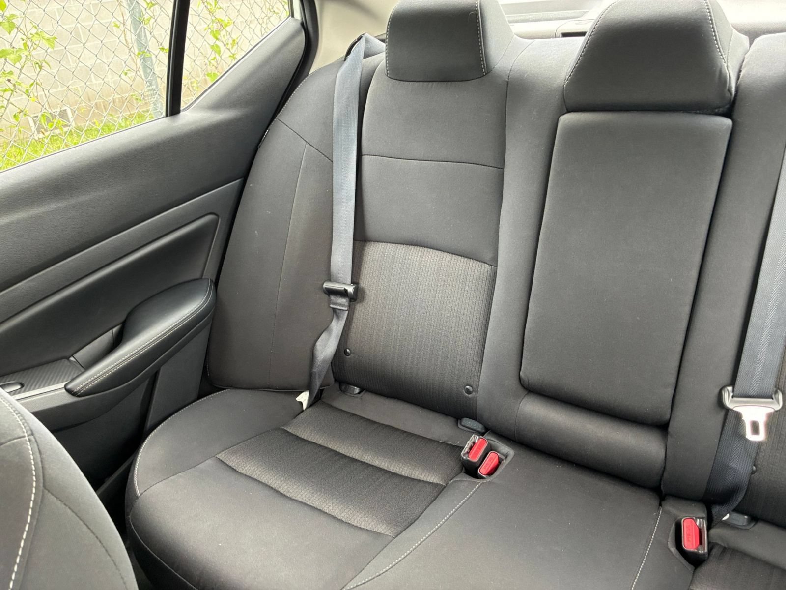 Used 2025 Nissan Altima 2.5 SV FWD image 37