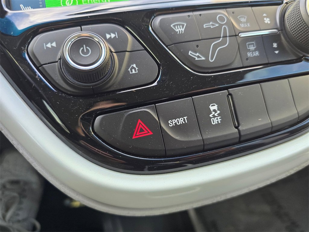 Used 2021 Chevrolet Bolt LT image 30