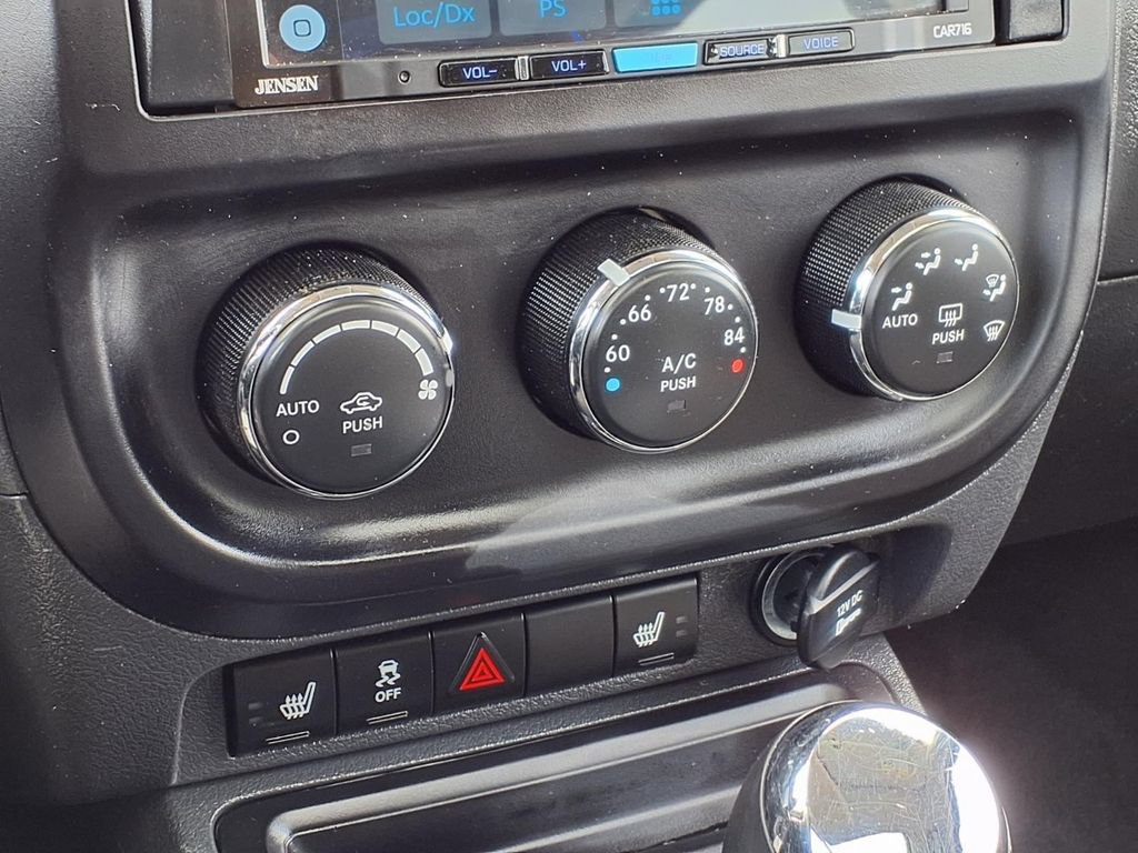 Used 2017 Jeep Patriot High Altitude FWD image 8