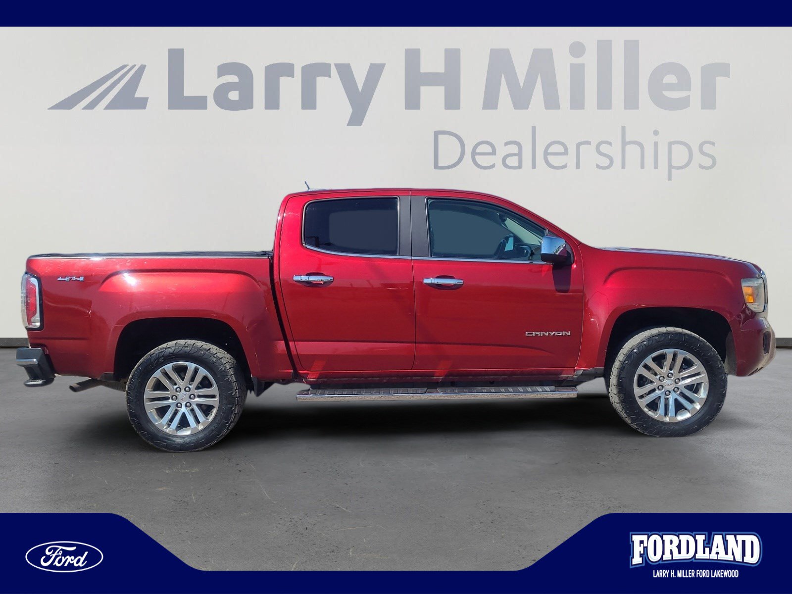Used 2017 GMC Canyon SLT w/ Driver Alert Package AWD/4WD image 6