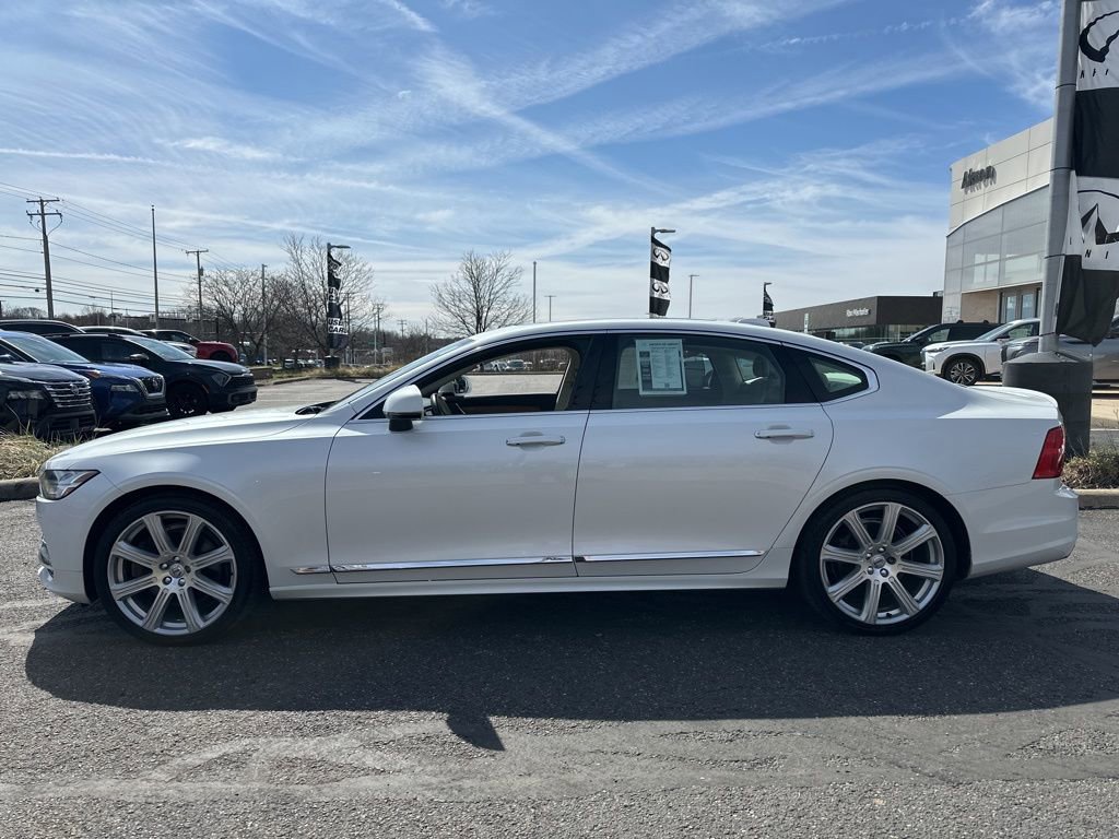 Used 2020 Volvo S90 T6 Inscription w/ Protection Package Premier image 9
