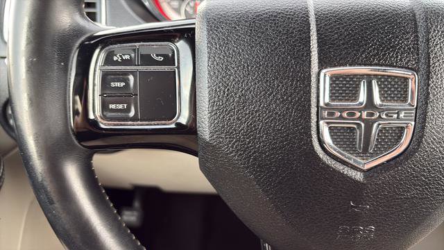 Used 2019 Dodge Grand Caravan SXT image 12
