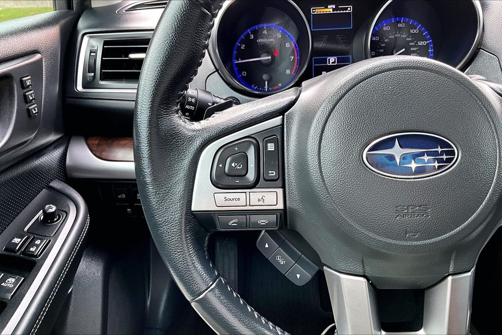 Used 2016 Subaru Outback 2.5i Limited AWD/4WD image 26