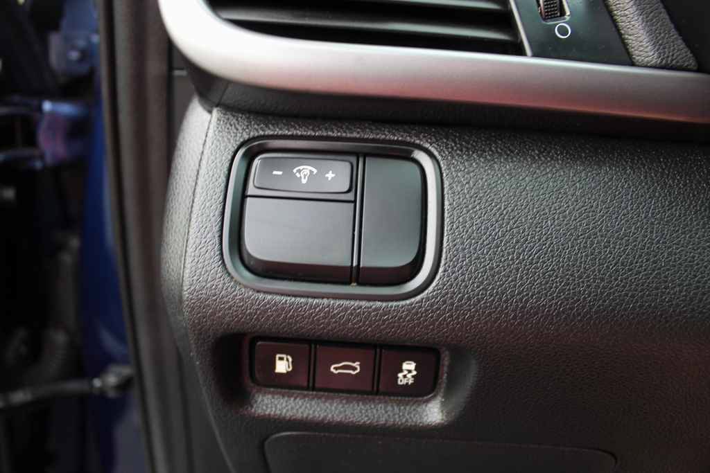 Used 2017 Kia Optima LX FWD image 13