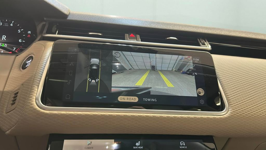 Used 2023 Land Rover Range Rover Velar R-Dynamic S image 22