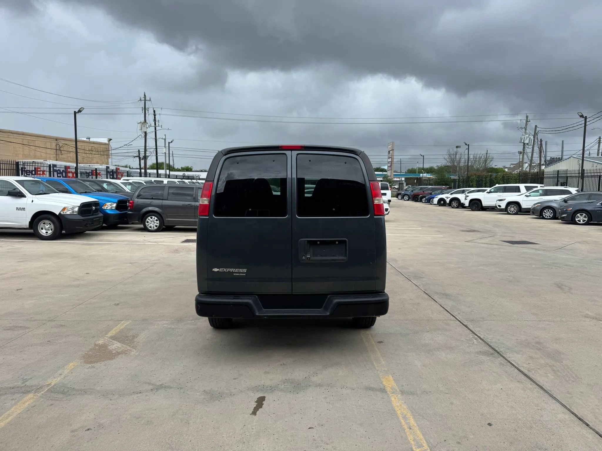 Used 2015 Chevrolet Express 2500 LS image 6