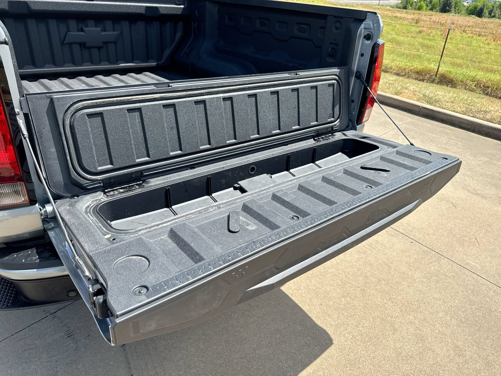 Used 2026 Chevrolet Colorado LT RWD image 22