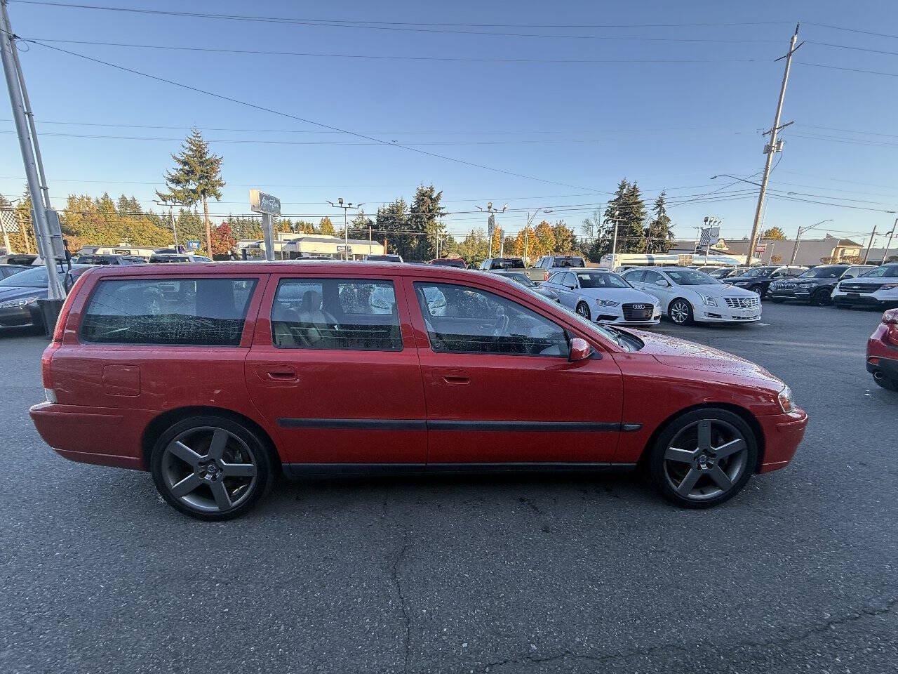 Used 2004 Volvo V70 R AWD/4WD image 4