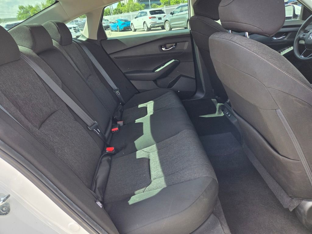 Used 2025 Honda Accord LX image 13
