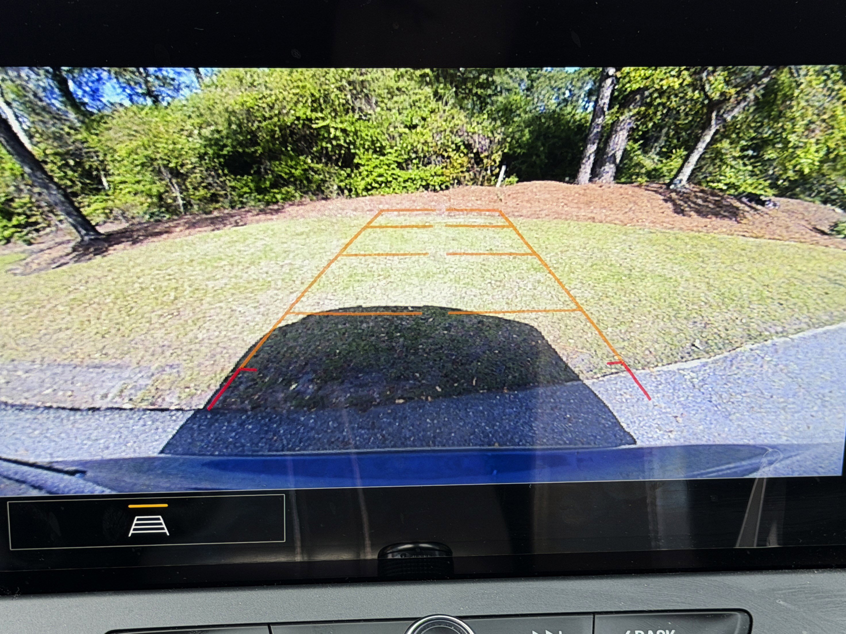 Used 2024 Chevrolet Blazer LT w/ Convenience Package image 13