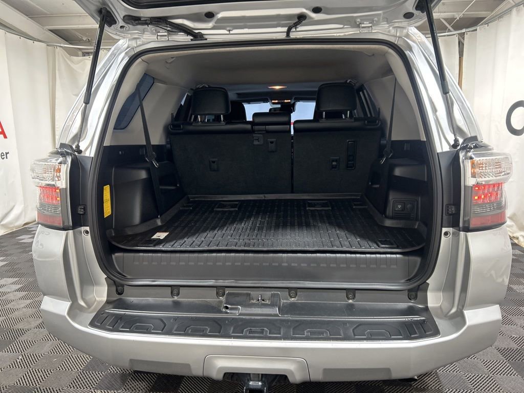 Used 2021 Toyota 4Runner SR5 Premium w/ Moonroof Package image 17