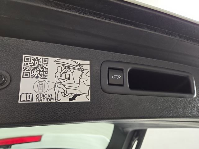 Used 2023 Toyota Highlander Bronze Edition image 37