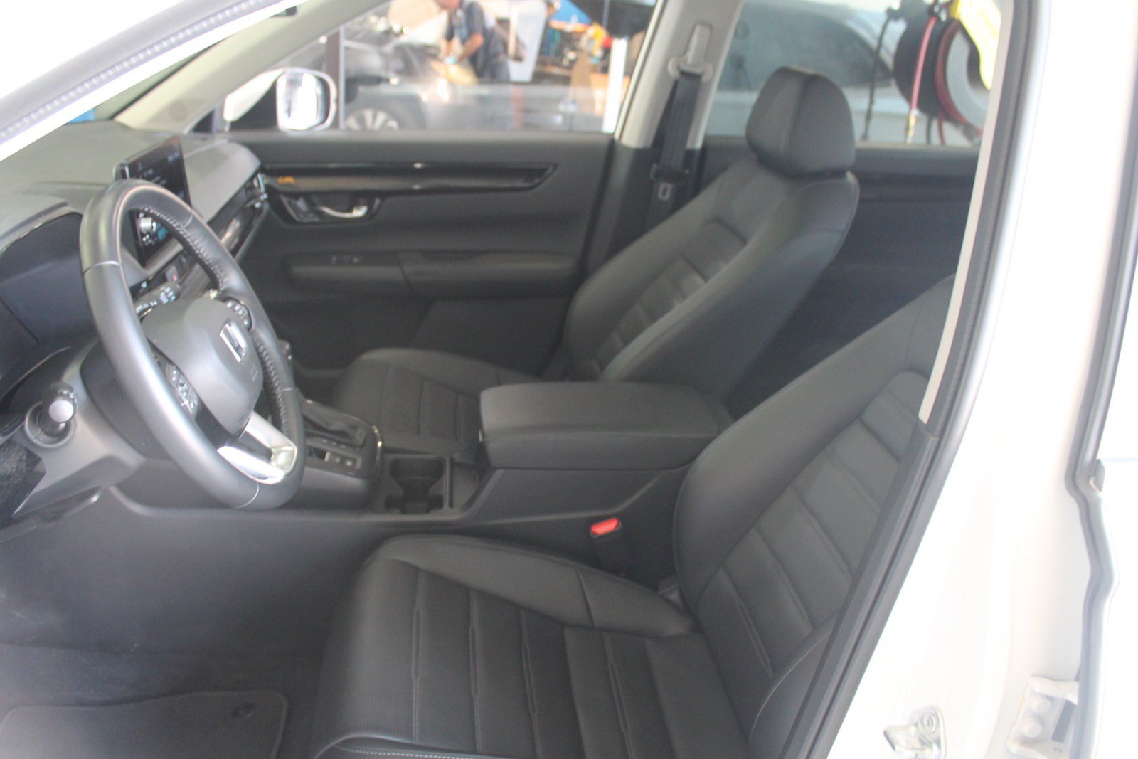 Used 2025 Honda CR-V EX-L image 24