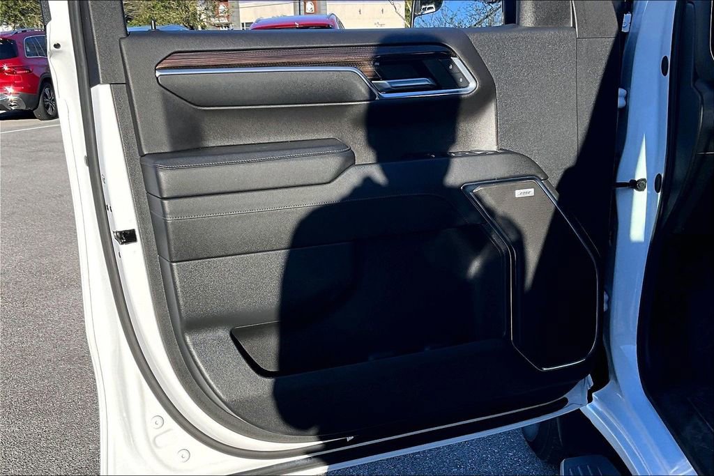 Used 2024 Chevrolet Silverado 1500 RST w/ Convenience Package II image 17