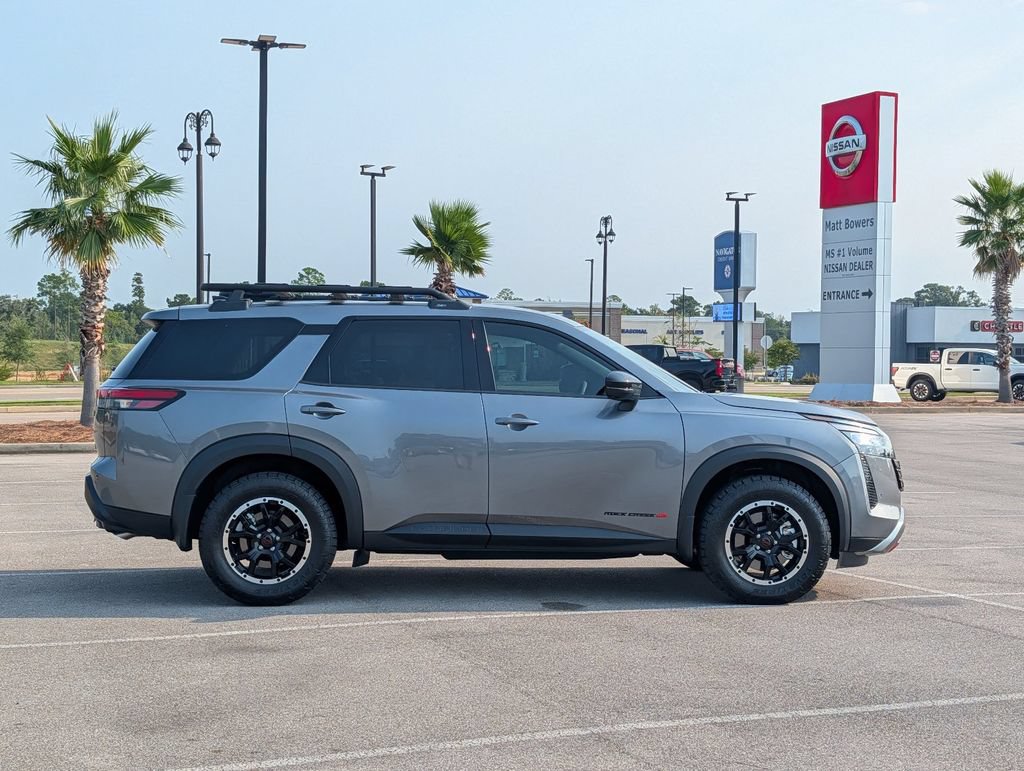 Used 2026 Nissan Pathfinder Rock Creek w/ Rock Creek Premium Package AWD/4WD image 6
