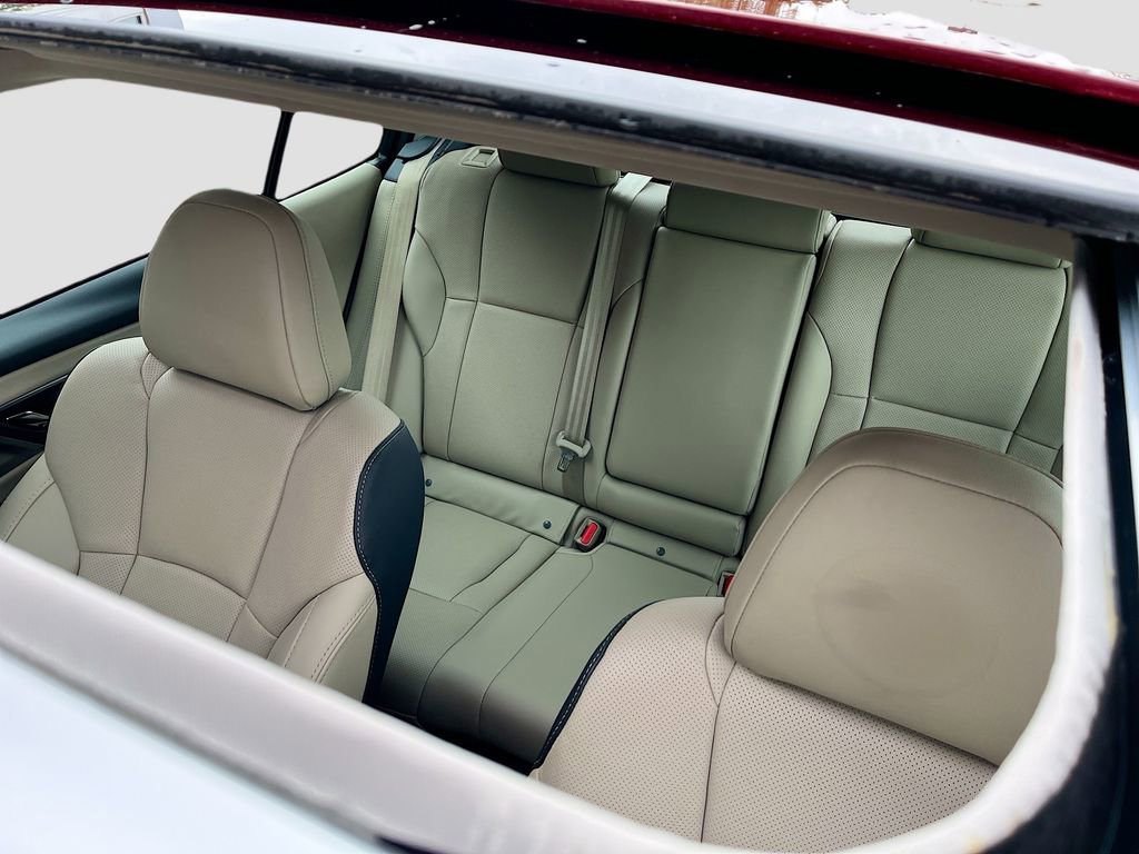 Used 2024 Subaru Legacy Limited image 23
