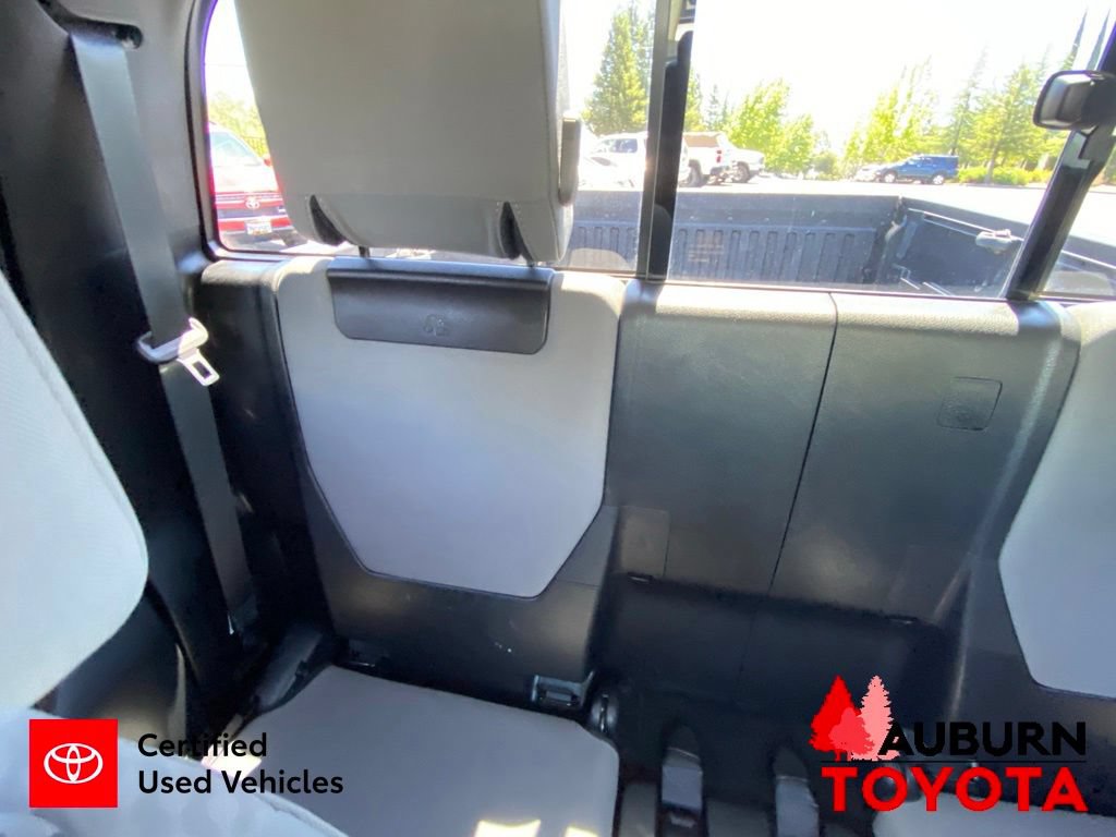 Certified 2021 Toyota Tacoma SR w/ SR Convenience Package AWD/4WD image 19