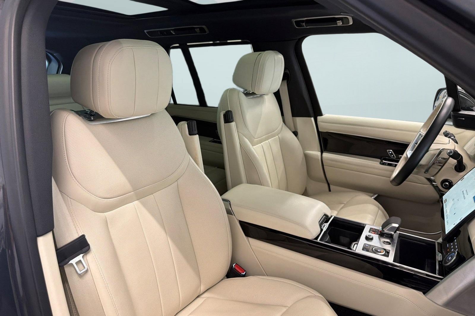 Used 2023 Land Rover Range Rover SE AWD/4WD image 26