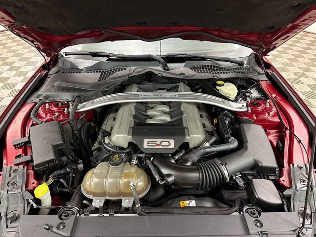 Used 2016 Ford Mustang GT Premium image 28